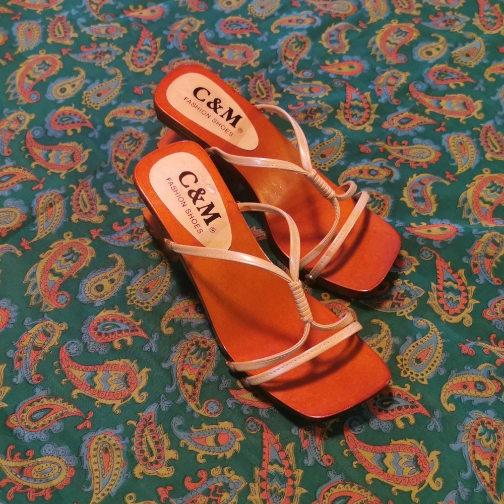 Groovy wooden shoes with curved heel 70s vintage style high heels - Picture 3 of 8